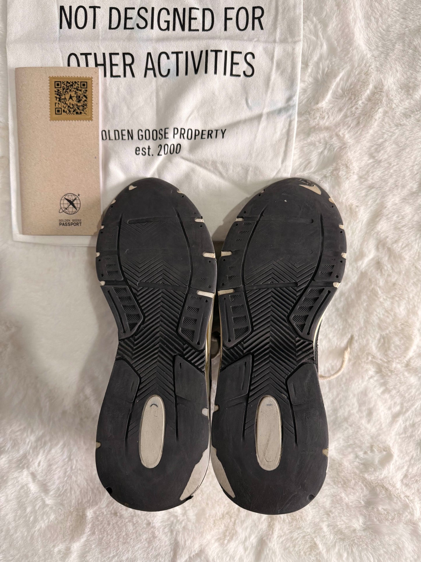 Golden Goose Dad Star Black