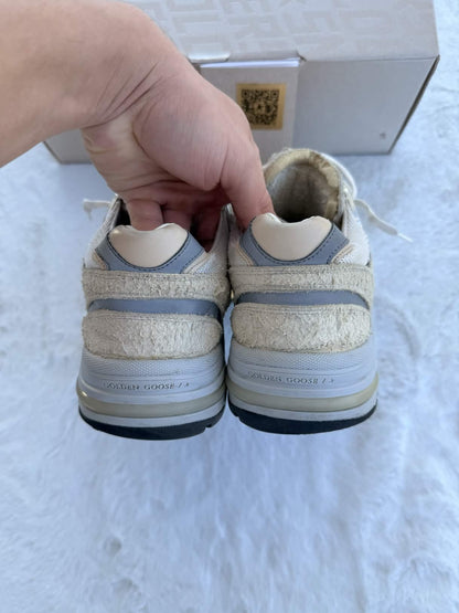 Golden Goose Dad Star Grey