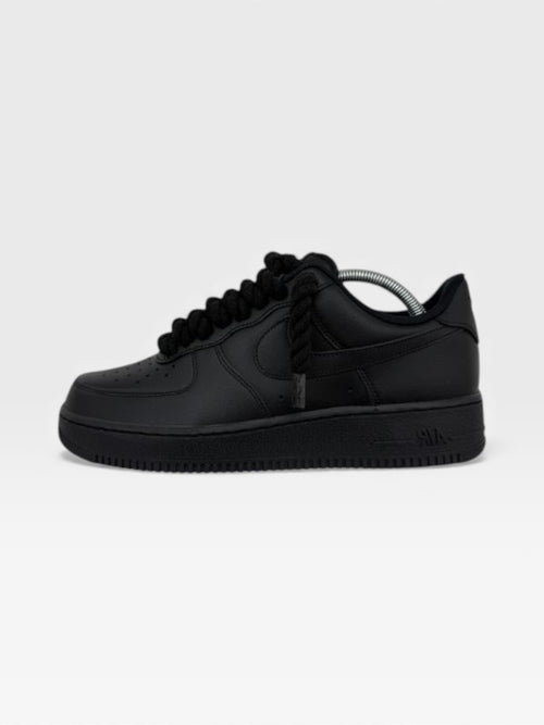 Nike Air Force 1 Triple  Black Corde
